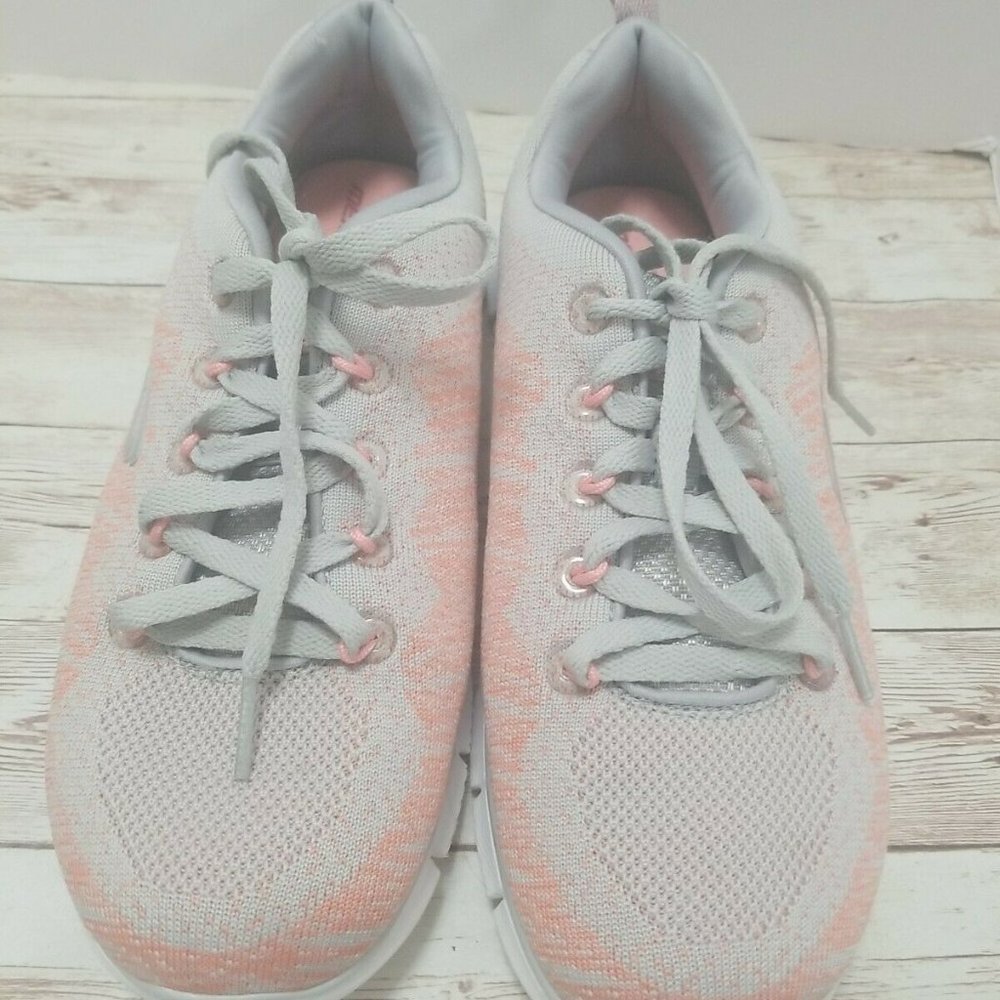 Skechers Sketchknit with Memory Foam-Women's size 8